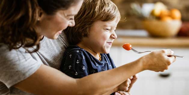 healthy-veggie-dips-for-picky-eater-toddlers