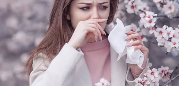 checking child temperature fever