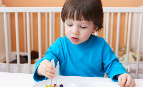 baby pincer grasp practice